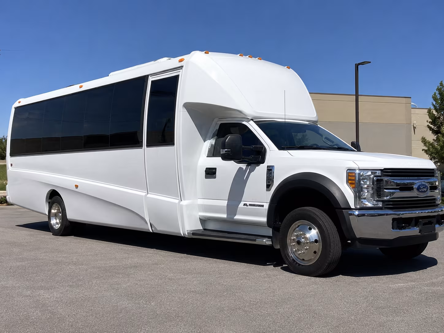 private group tour buses around the bay area